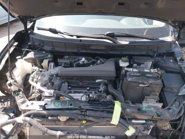 KNMAT2MV5HP527211 Nissan ROGUE SV
