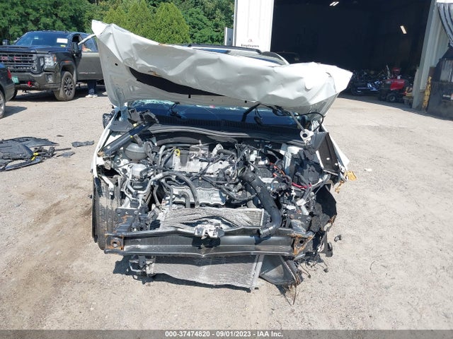 3VWEB7BU8KM153070 Volkswagen JETTA SEL