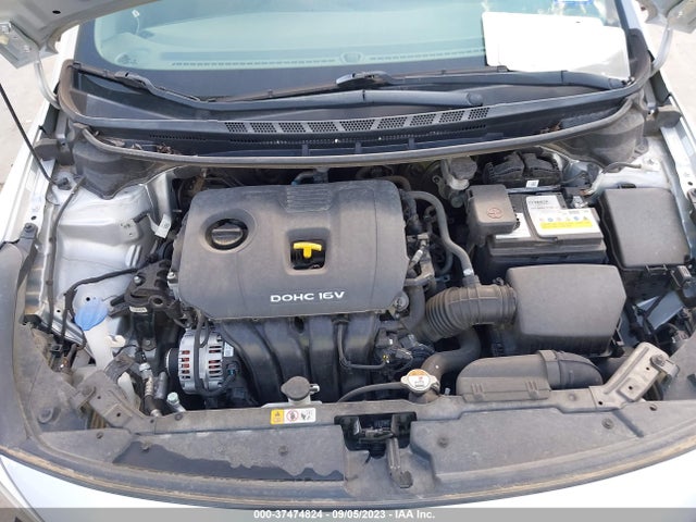 2018 KIA FORTE LX VIN: 3KPFK4A79JE272076