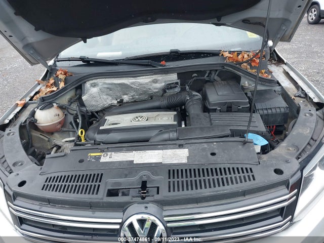 Volkswagen TIGUAN SE 2014 WVGBV3AX0EW524403 Image 10