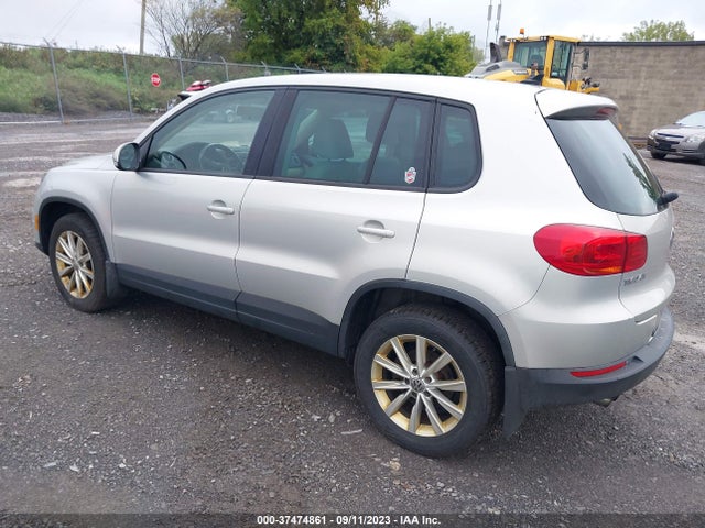 Volkswagen TIGUAN SE 2014 WVGBV3AX0EW524403 Image 3