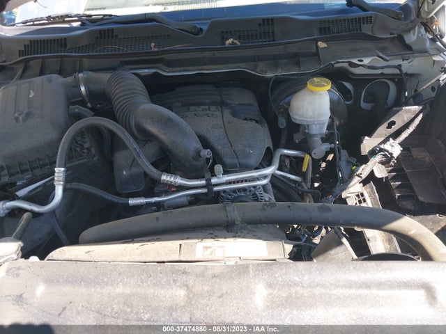 1C6RR7LT3KS551923 RAM 1500 Classic Big Horn