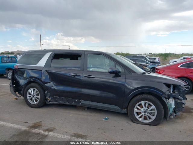 KNDNB4H37N6064112 KIA Carnival Lx