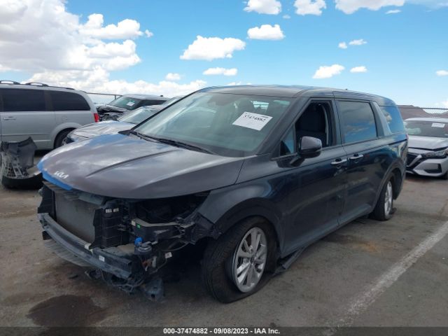 KNDNB4H37N6064112 KIA Carnival Lx