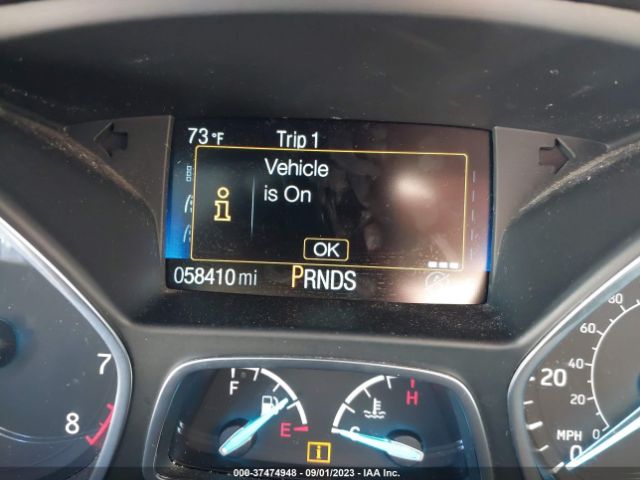 1FMCU9GD5KUB81067 Ford ESCAPE SE