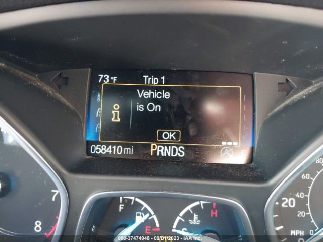 1FMCU9GD5KUB81067 Ford ESCAPE SE