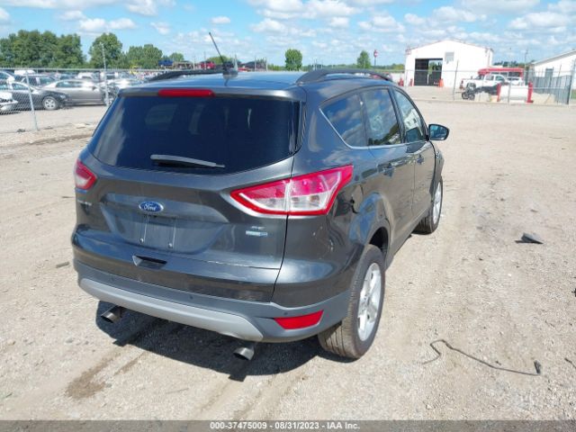 1FMCU9GX3GUC36875 Ford ESCAPE SE
