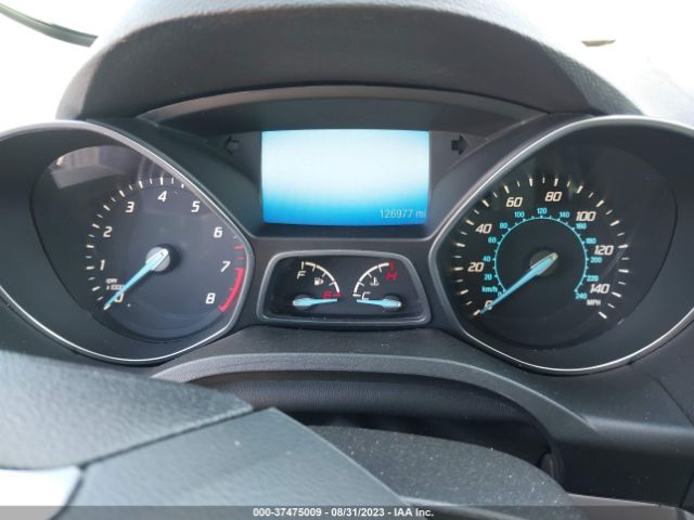 1FMCU9GX3GUC36875 Ford ESCAPE SE