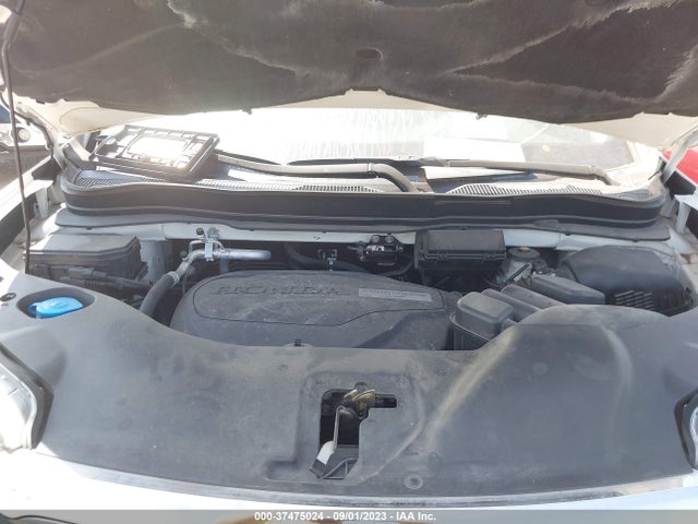 2018 HONDA PILOT EX VIN: 5FNYF5H39JB017556