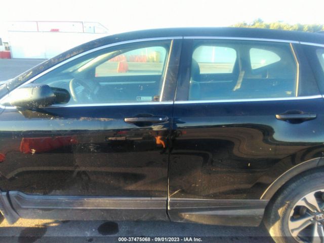 2HKRW5H35JH417829 Honda CR-V LX