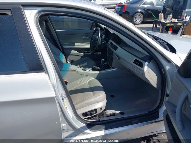 2006 BMW 3 SERIES 325I VIN: WBAVB13516PT25573