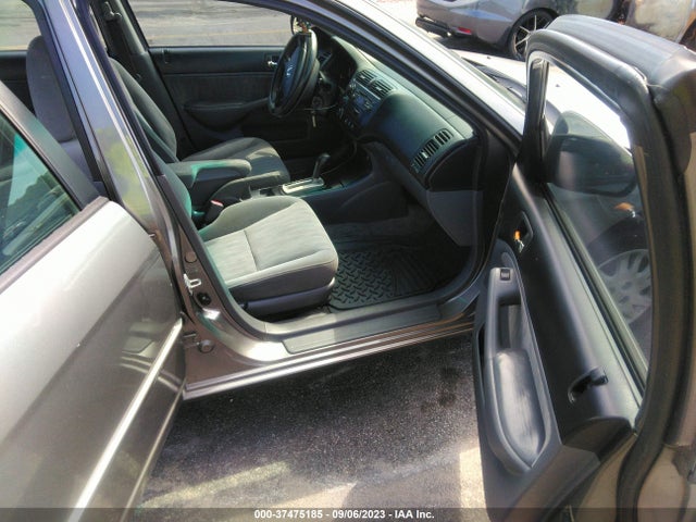 2005 HONDA CIVIC SDN LX VIN: 2HGES16555H595683