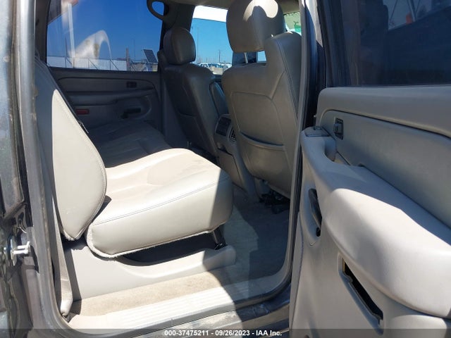 2005 CHEVROLET SILVERADO 2500HD LT VIN: 1GCHK23275F838858