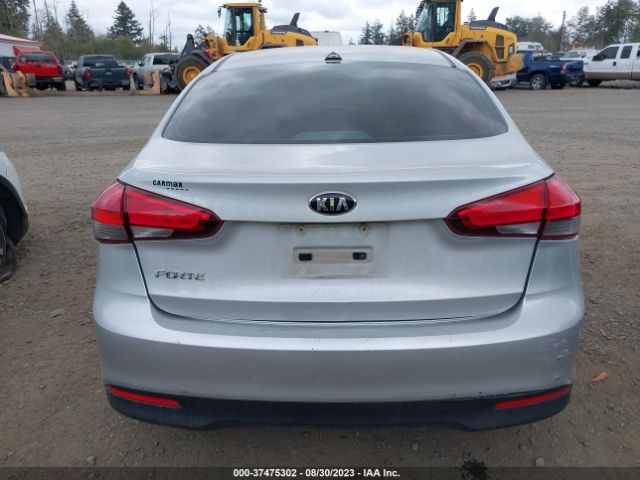 3KPFK4A79JE193264 KIA FORTE LX