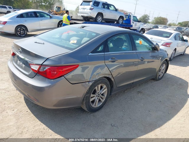 2013 HYUNDAI SONATA GLS VIN: 5NPEB4AC7DH632678