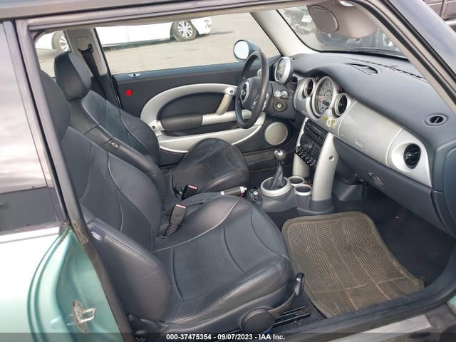 2003 MINI COOPER HARDTOP WMWRC33483TC40835 Photo 4