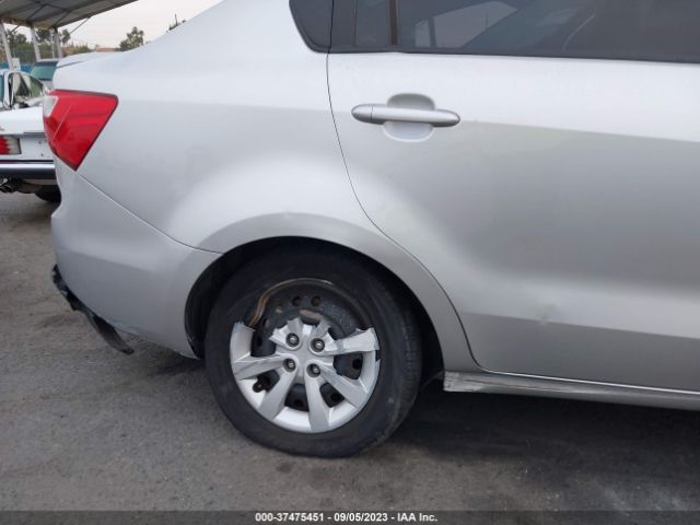 KNADM4A32E6377517 KIA RIO LX