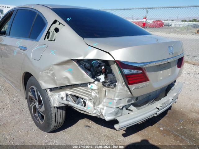 1HGCR2F32HA242411 Honda Accord Sedan Lx