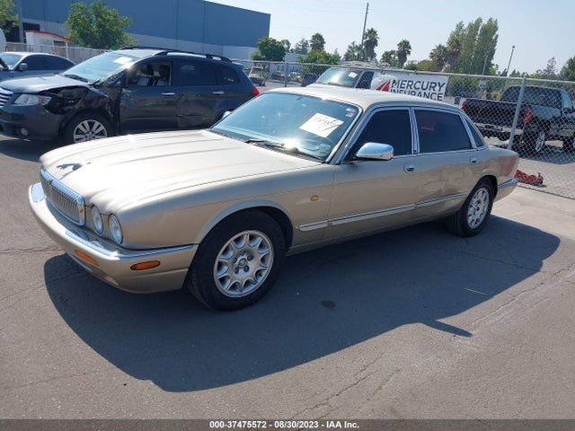1999 JAGUAR XJ8 SAJKD6045XC873580 Photo 1