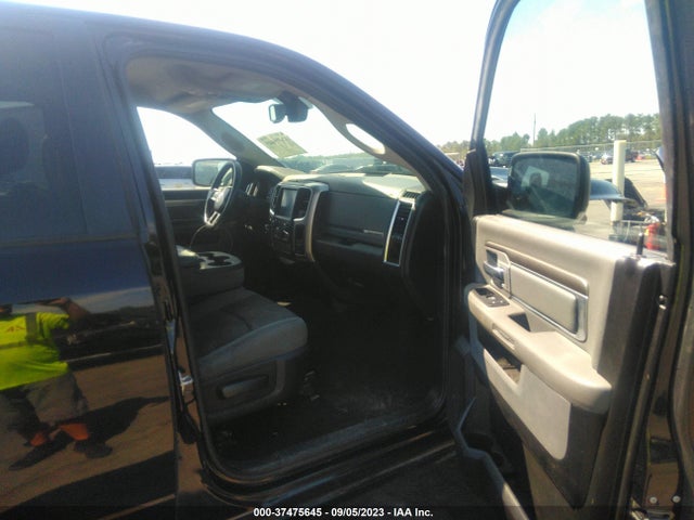 1C6RR6TT3KS693425 RAM 1500 Classic Big Horn