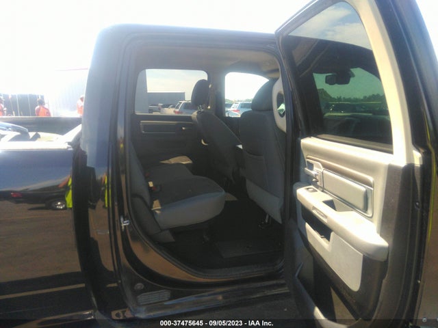 1C6RR6TT3KS693425 RAM 1500 Classic Big Horn