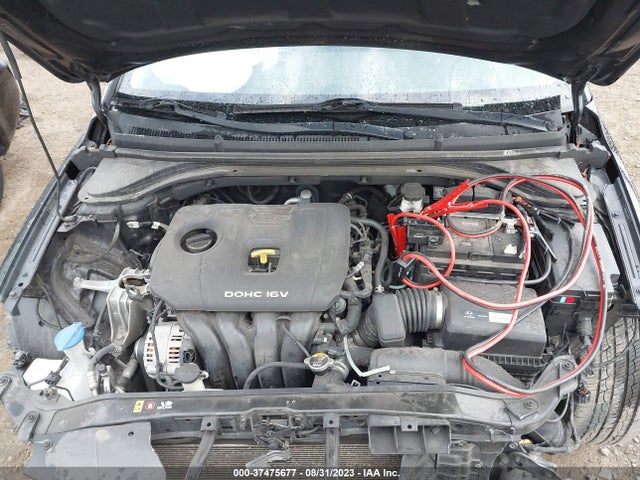 Hyundai ELANTRA SEL 2018 5NPD84LF0JH244933 Image 16
