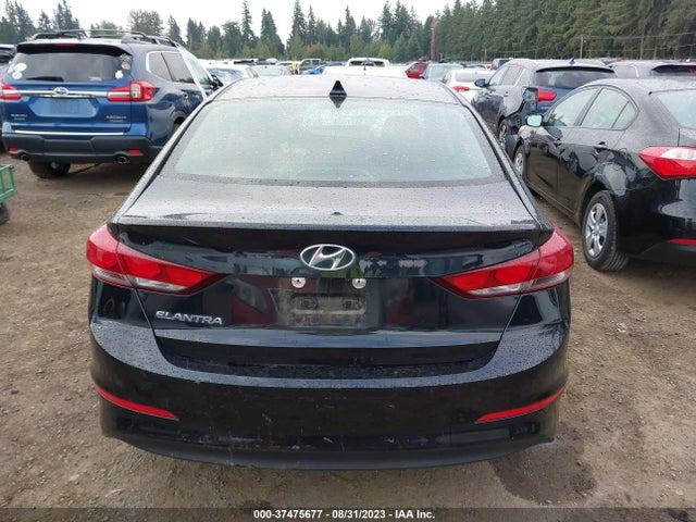 Hyundai ELANTRA SEL 2018 5NPD84LF0JH244933 Image 8