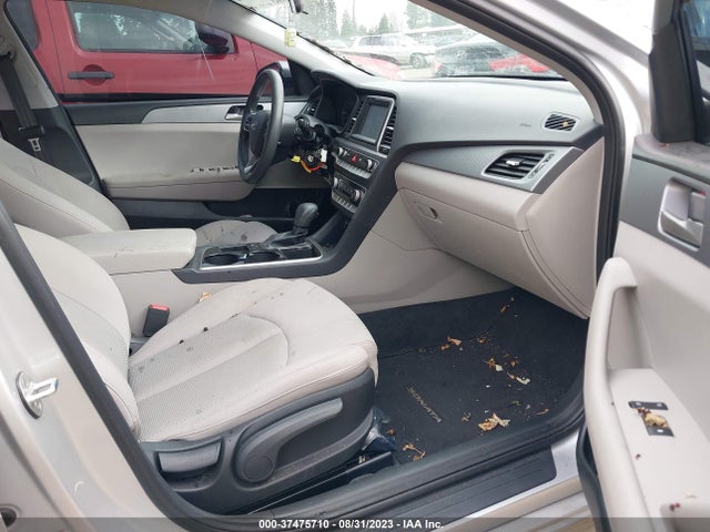 Hyundai SONATA SE 2018 5NPE24AF2JH699517 Image 10