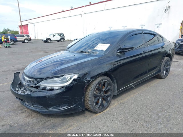 1C3CCCBG9FN661638 Chrysler 200 S