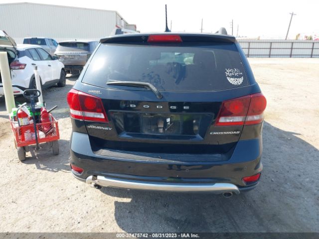 3C4PDCGG3JT170963 Dodge Journey Crossroad
