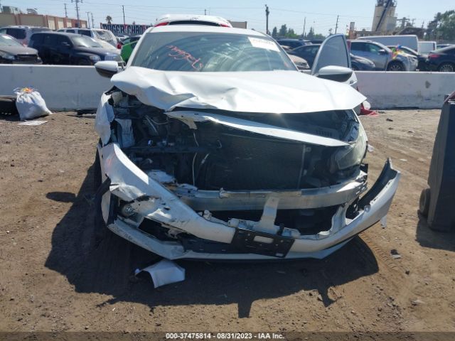 19XFC2F85KE204409 Honda Civic Sedan Sport