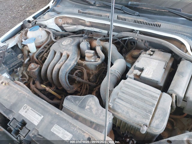 3VW2K7AJ7FM304674 Volkswagen Jetta Sedan 2.0l S