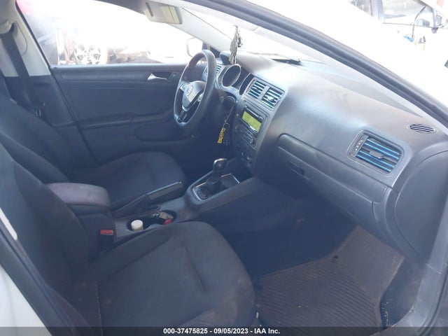 3VW2K7AJ7FM304674 Volkswagen Jetta Sedan 2.0l S