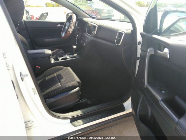KNDPMCAC9M7914189 KIA Sportage Lx
