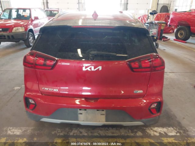 KNDCB3LC0N5540828 KIA NIRO LX
