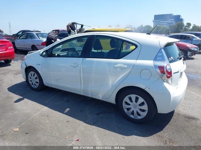 Toyota Prius C One/three/two/four 2014 JTDKDTB35E1060329 Image 6