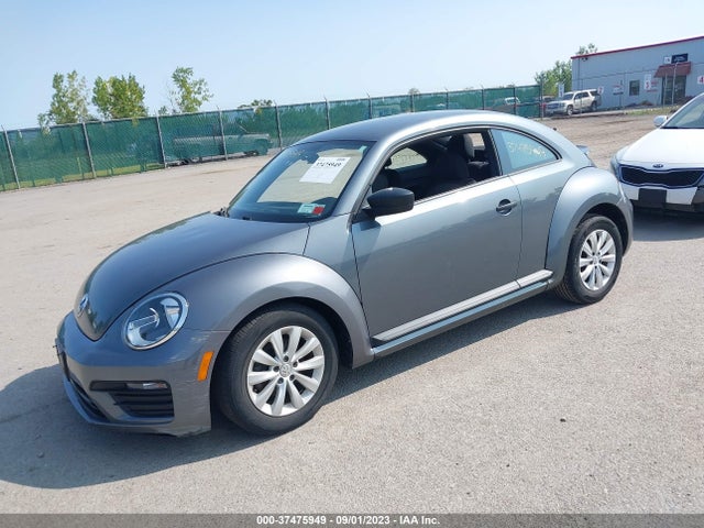 2018 VOLKSWAGEN BEETLE 3VWFD7AT7JM711755 Photo 1