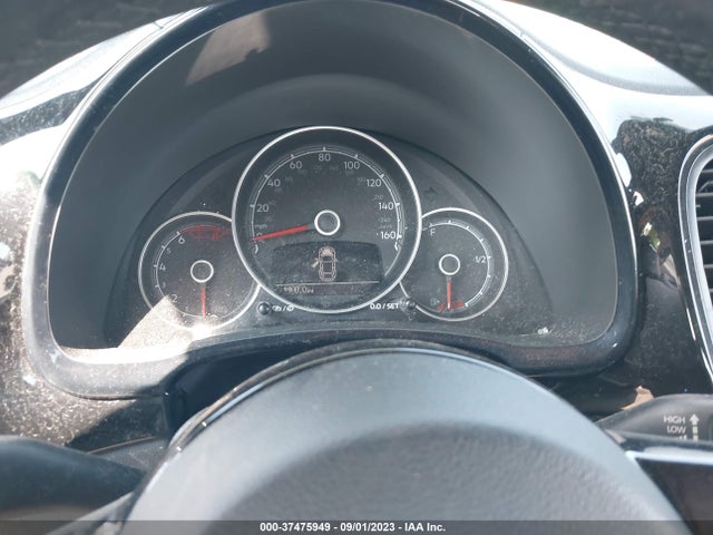 2018 VOLKSWAGEN BEETLE 3VWFD7AT7JM711755 Photo 6