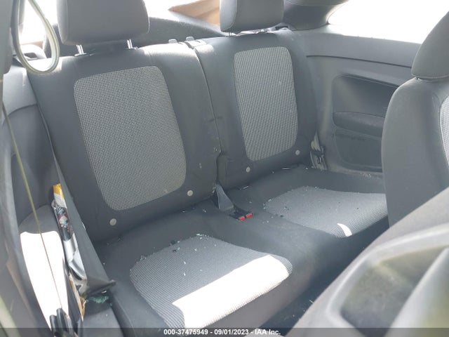 2018 VOLKSWAGEN BEETLE 3VWFD7AT7JM711755 Photo 7