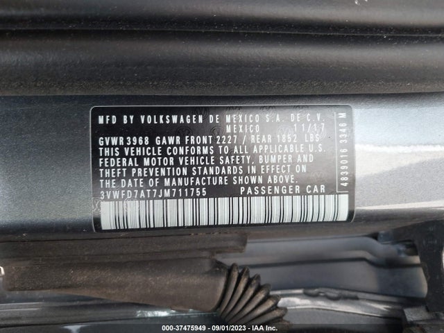2018 VOLKSWAGEN BEETLE 3VWFD7AT7JM711755 Photo 8