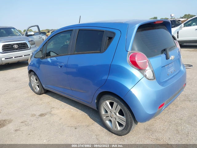 Chevrolet Spark Lt 2015 KL8CD6S99FC734412 Image 3