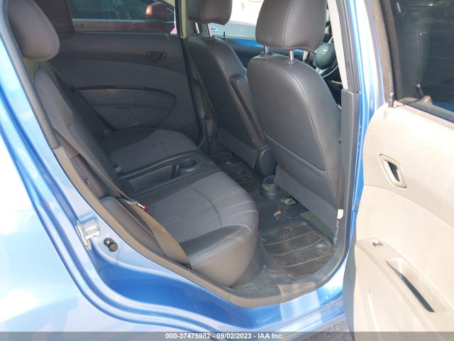 Chevrolet Spark Lt 2015 KL8CD6S99FC734412 Image 8