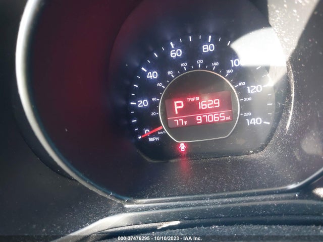 KIA SOUL + 2016 KNDJP3A52G7853349 Image 9