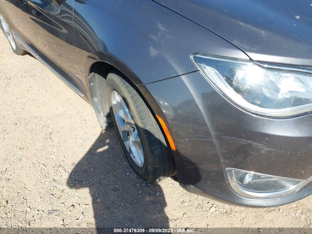 2C4RC1BG7HR841197 Chrysler Pacifica Touring Plus