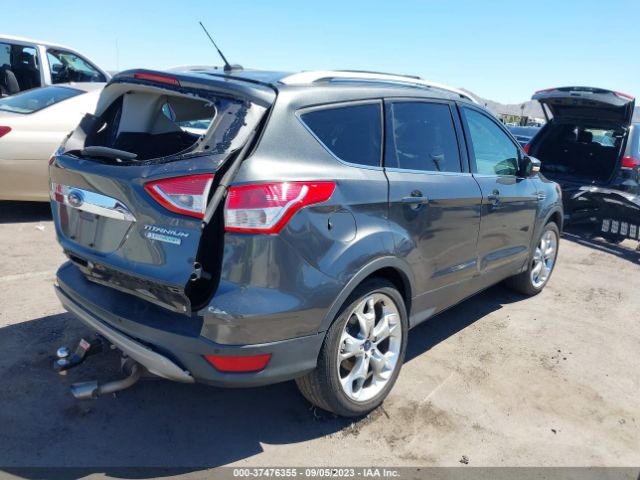 1FMCU0J9XFUB91681 Ford Escape Titanium