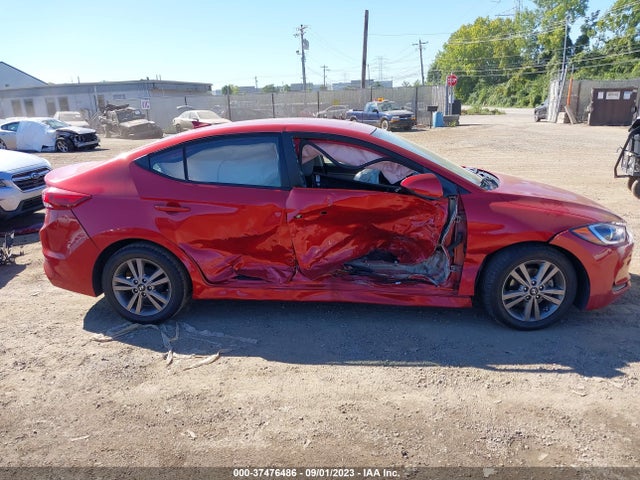 Hyundai ELANTRA SE 2017 5NPD84LF6HH003968 Image 13