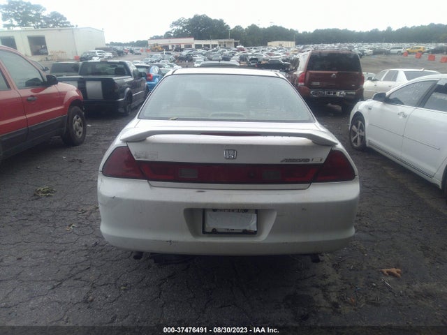 2000 HONDA ACCORD CPE EX W/LEATHER VIN: 1HGCG2257YA031217