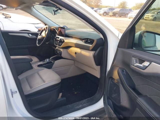 2022 FORD ESCAPE 1FMCU0KZ7NUB90100 Photo 4