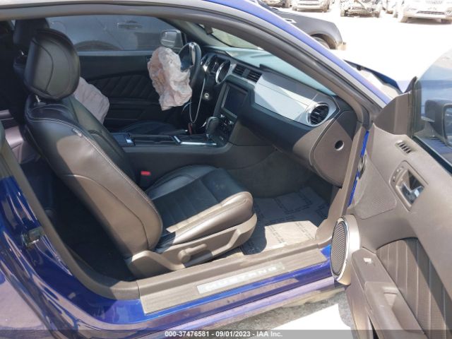 1ZVBP8AM7E5246913 Ford Mustang V6
