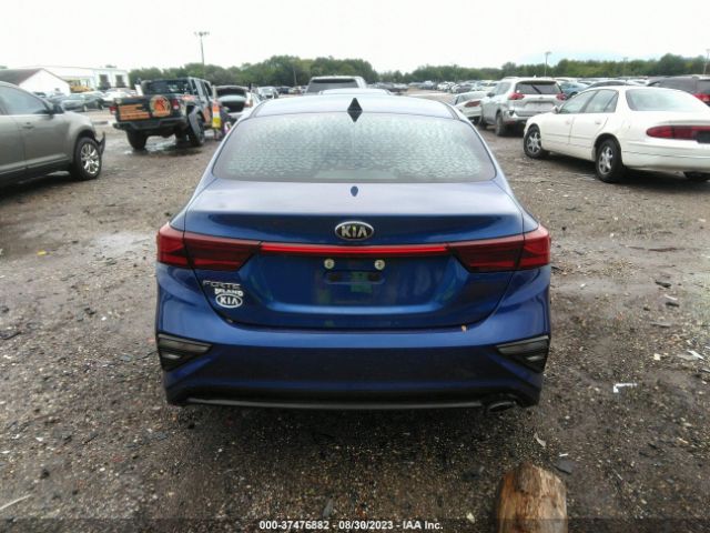 3KPF24AD2KE071594 KIA Forte Lxs